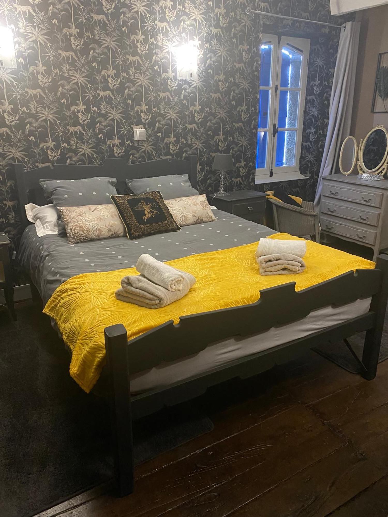 La Grande Maison Seglien Bed & Breakfast Bagian luar foto